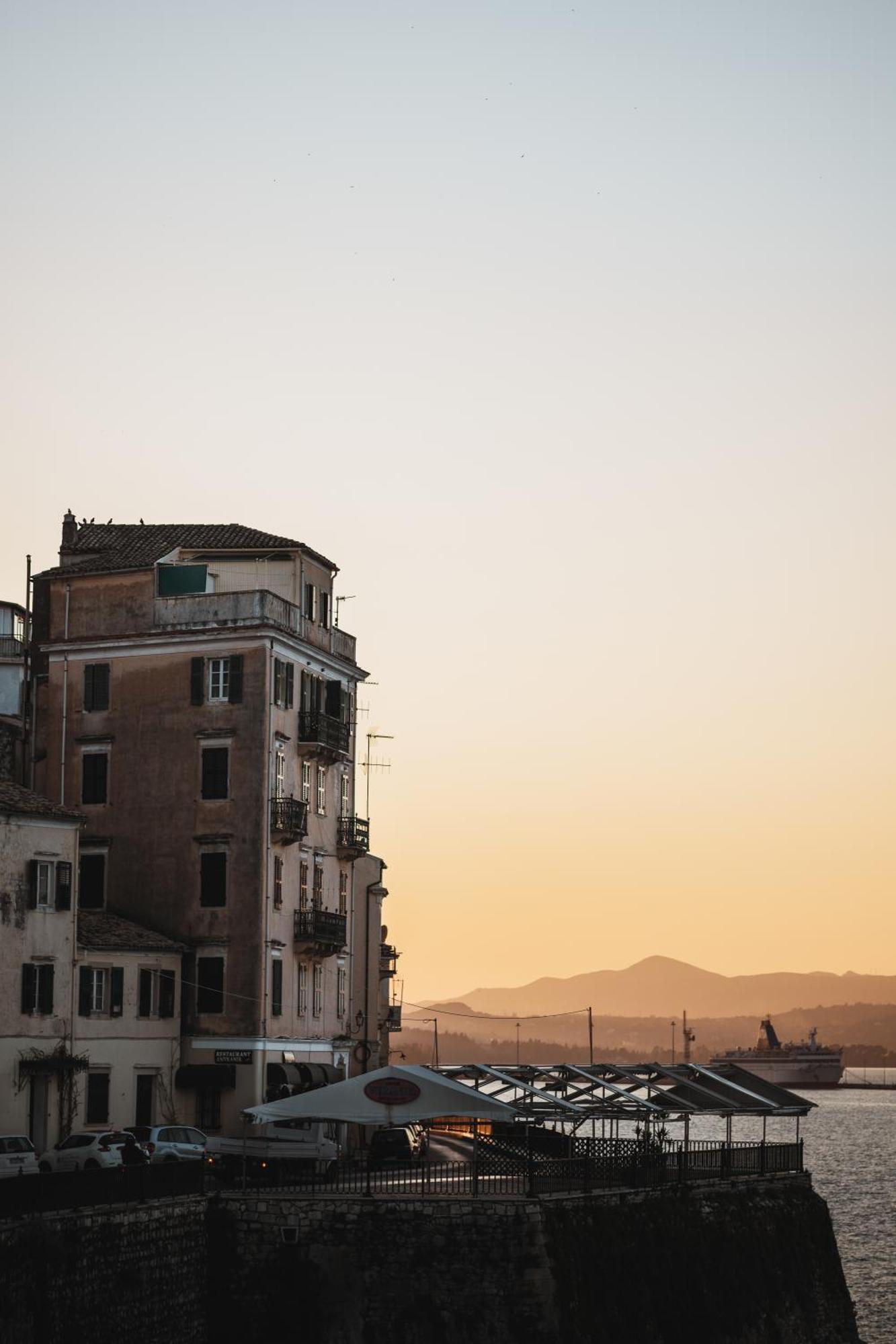 Saint'S Alley Suite Corfu  Exterior foto